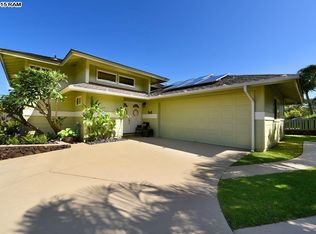 8 Lotus Pl, Lahaina, HI 96761