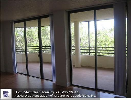 5th image of 8740 NW 40th St #C301