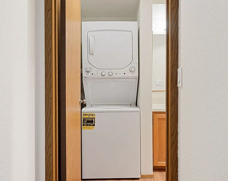 Seattle North Apartments — Photo 63