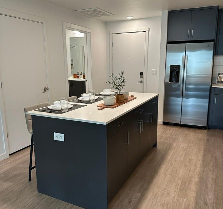 1st image of 3220 W 17th Ave #424