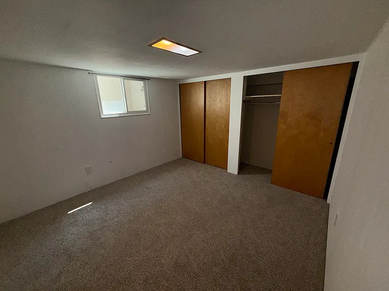1631 S Merrill St — Photo 14