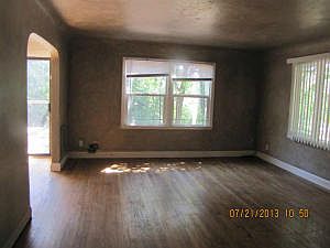 5th image of 2850 Girvan Rd