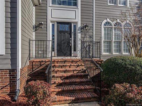 2nd image of 5643 Rocky Trail Ct