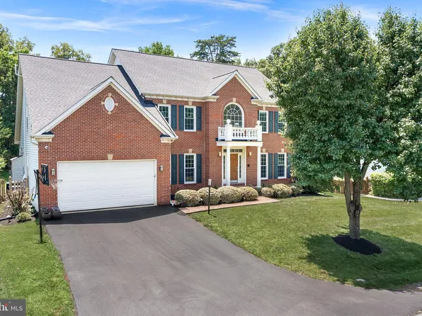 43801 Timberbrooke Pl, Ashburn, VA 20147