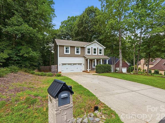 5th image of 3675 W Bay Dr