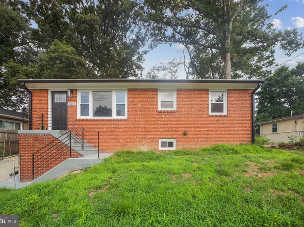 1015 Drum Ave, Capitol Heights, MD 20743
