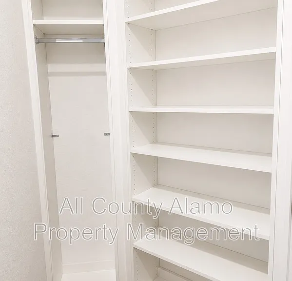 4327 Southton Loch — Photo 10