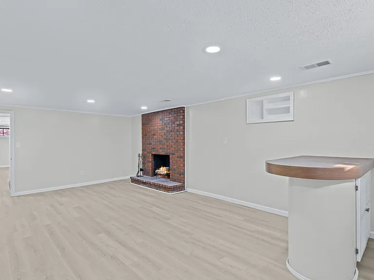 8199 Arnoldtown Rd — Photo 54