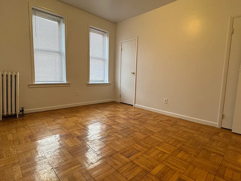 3451 Knox Pl #4B — Photo 32