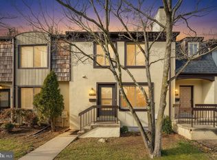 10666 Muirfield Dr, Potomac, MD 20854