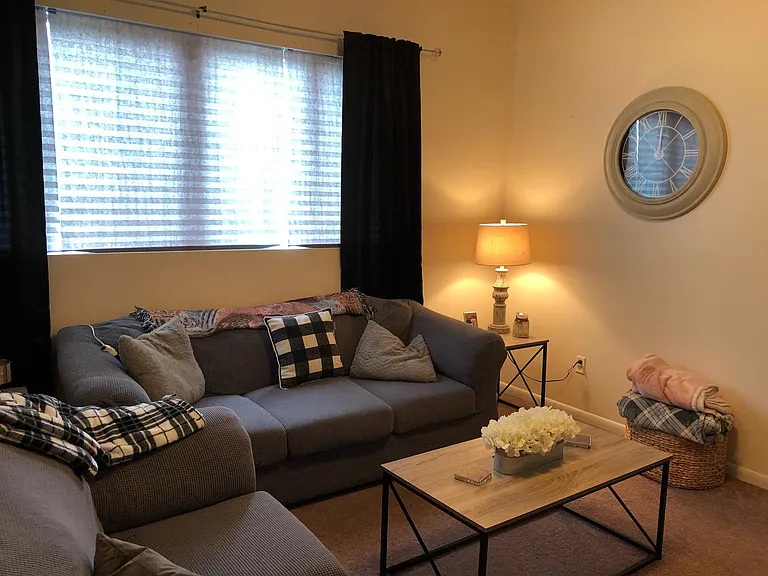 114 N Main St #1 — Photo 3