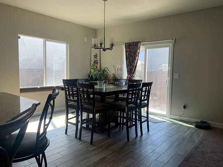 593 W Life Dr — Photo 7