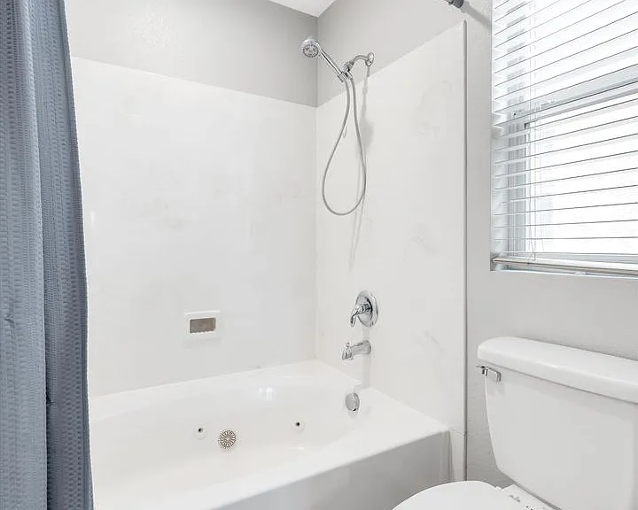 1542 Evening Spirit Ave — Photo 10