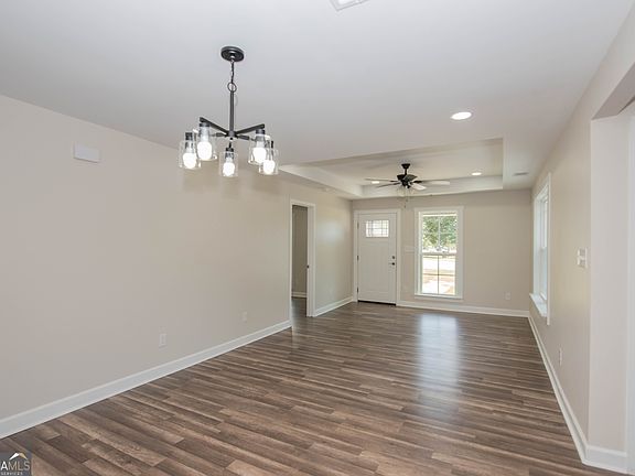 2nd image of 403 Spruce St