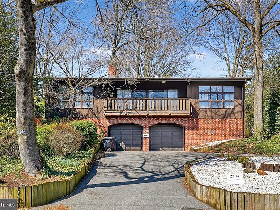 2nd image of 2303 Riddle Ave