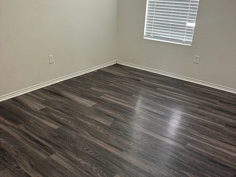 8966 Oakwood Park — Photo 14