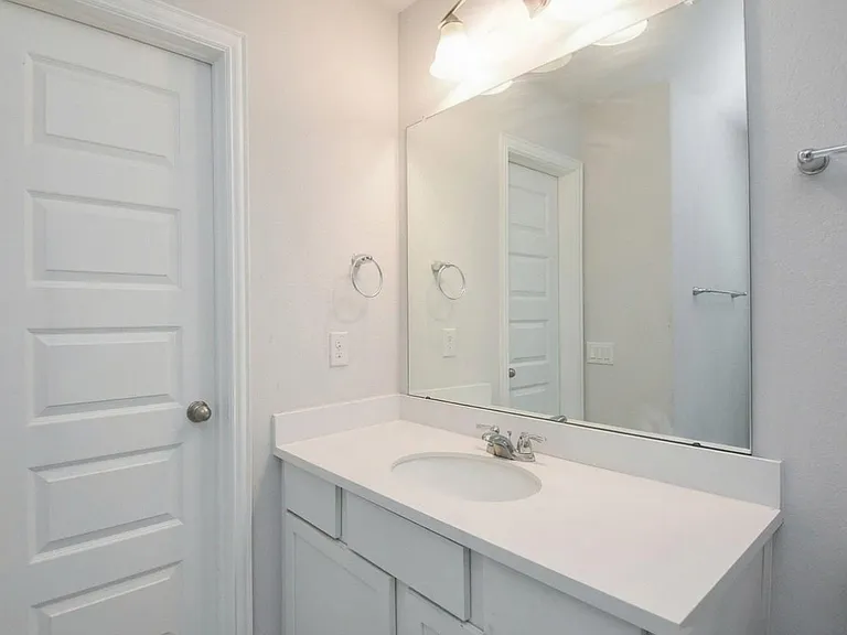 27950 Western Creek Ct — Photo 19