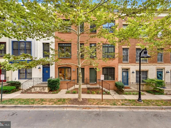 5615 44th Ave, Hyattsville, MD 20781
