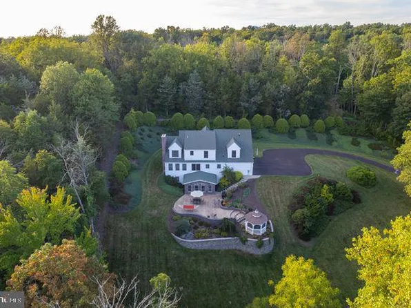 4307 Barndt Rd, Telford, PA 18969