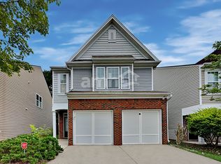 913 Tamarisk Pl, Canton, GA 30114