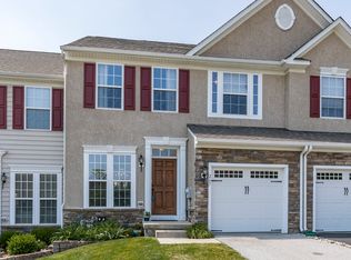 267 Tall Trees Cir, Downingtown, PA 19335