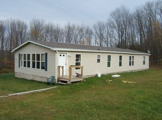 97 Rec Ln, New Albany, PA 18833