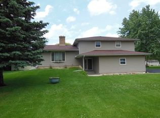 603 McQuown St, Sandwich, IL 60548