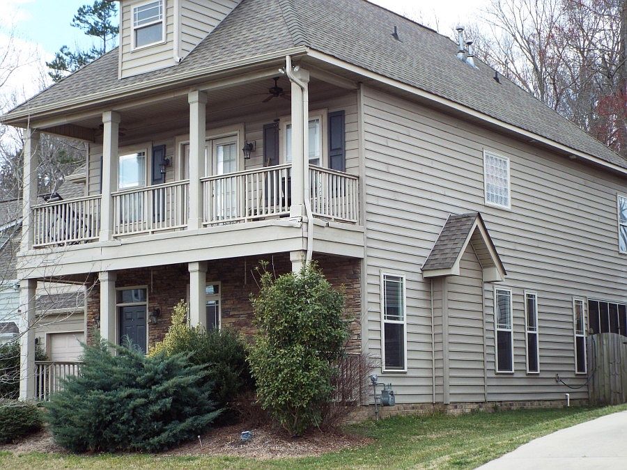 2nd image of 1112 Bungalow Dr