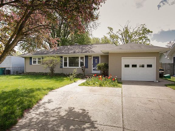 393 eldred st-102-Edit