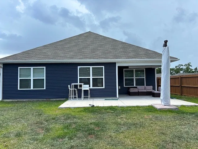 332 Cleat Dr — Photo 2