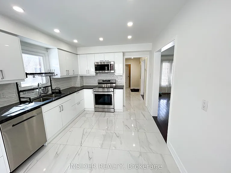98 White Blvd — Photo 5
