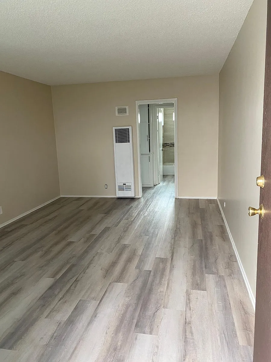 Building Photo - 3625 S Centinela Ave #1