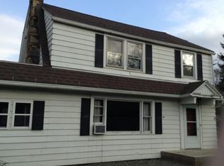 215 Airport Rd, Endicott, NY 13760