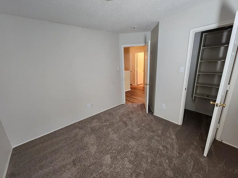 1507 Timber Ridge Dr — Photo 18