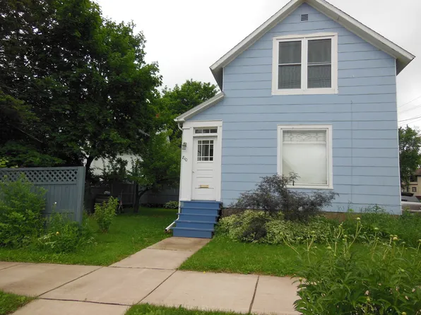 810 6th St W, Ashland, WI 54806