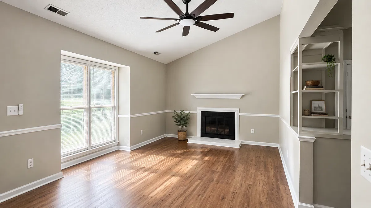 2 bed, 2.0 bath, 1150 sqft, $1,050 — Photo 2