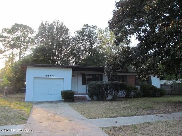 1st image of 3212 Overhill Dr