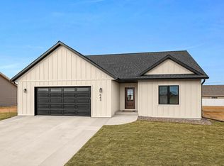 643 Boone Ln, Holmen, WI 54636