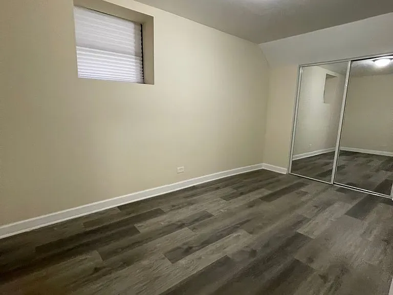 1210 W Lexington St — Photo 10