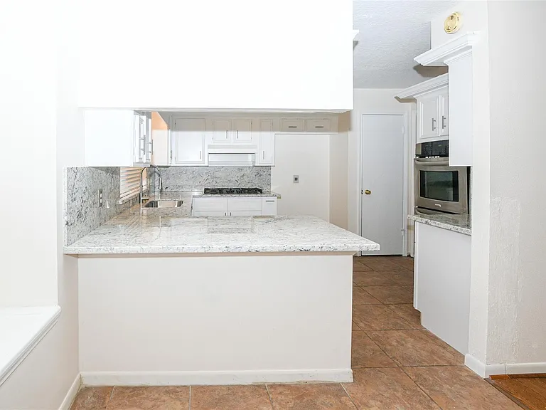 14819 Chetland Place Dr — Photo 6