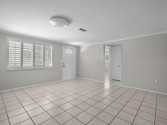 5th image of 2480 Manasota Beach Rd