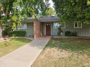 1112 Radcliffe Ave, Bakersfield, CA 93305