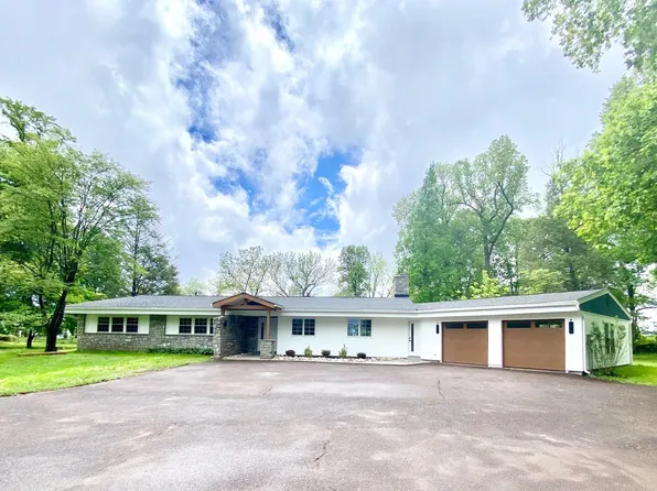 1836 Berks Rd, Eagleville, PA 19403