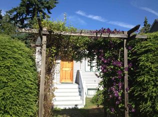 9420 12th Ave NE, Seattle, WA 98115