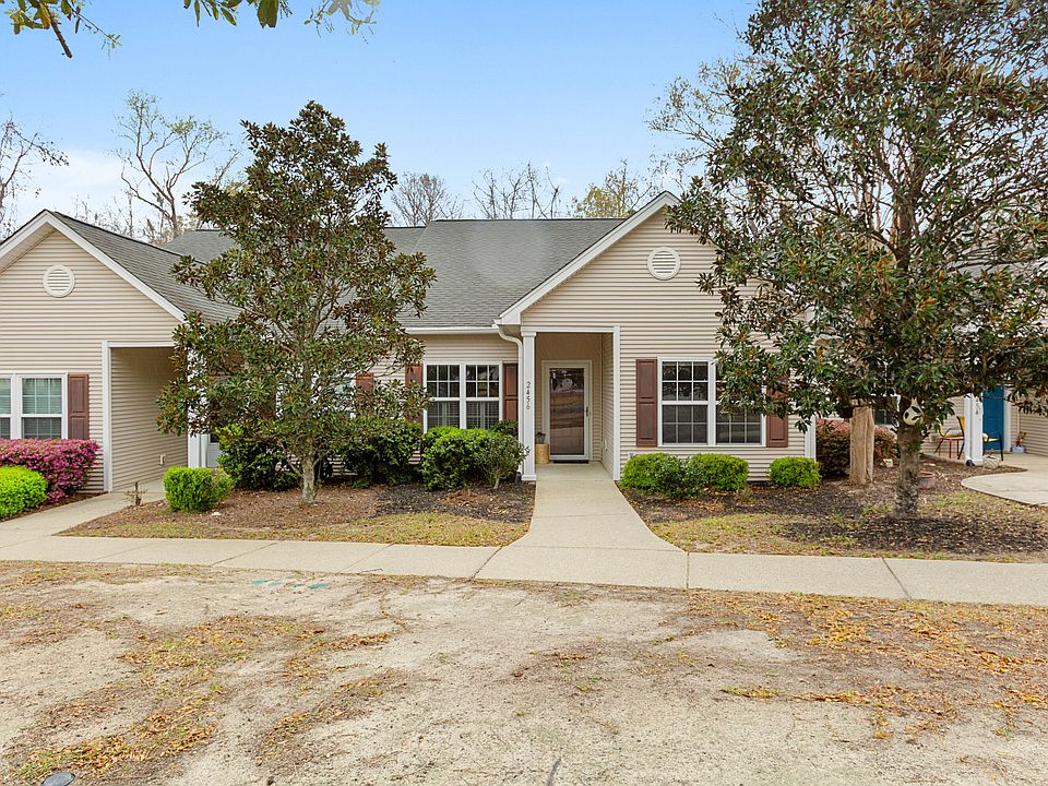 1st image of 2456 Deer Ridge Ln #3