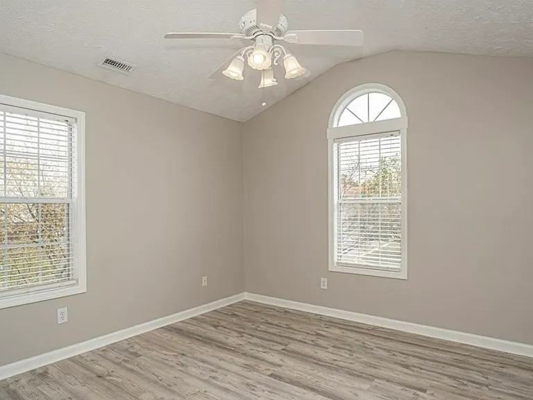 360 Bubble Creek Ct #12 — Photo 23