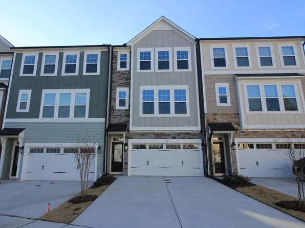 1981 Chipley Dr, Cary, NC 27519