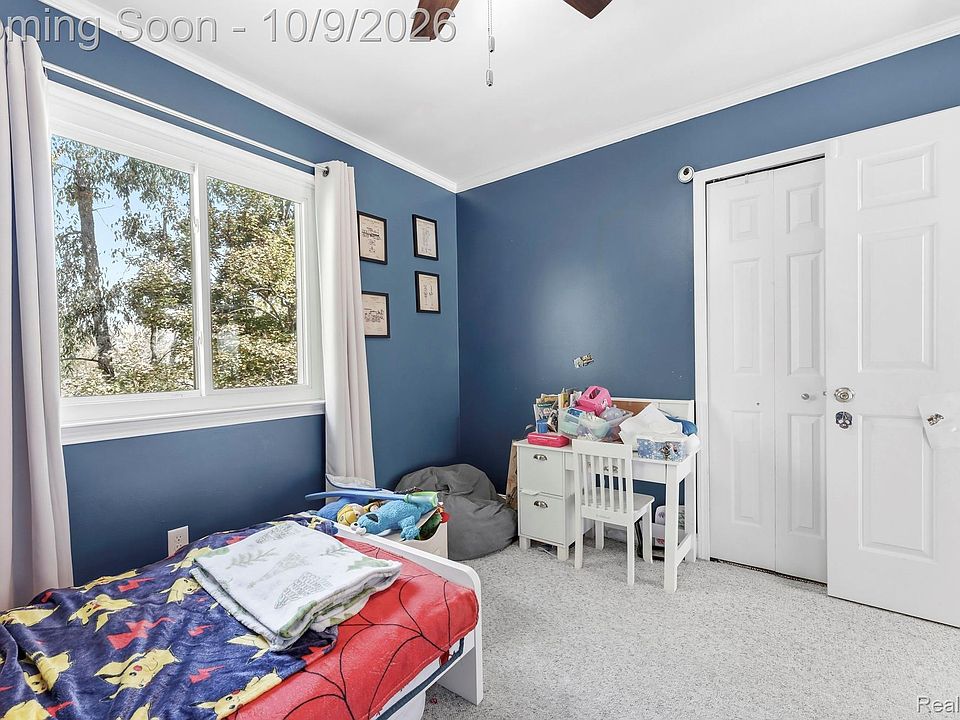 1761 Spruce Dr, photo 26