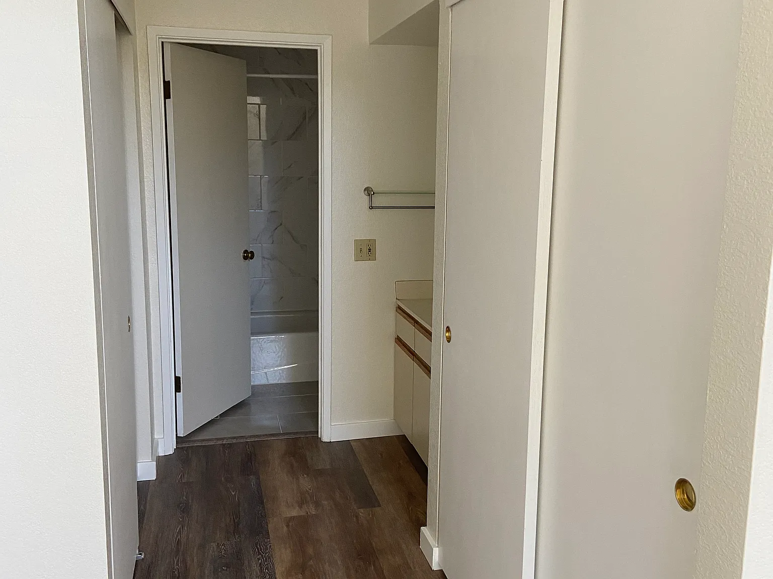 1 bed, 725 sqft, $2,495 — Photo 3