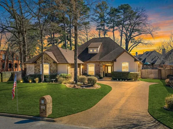 1000 Riverwood Dr, Longview, TX 75604